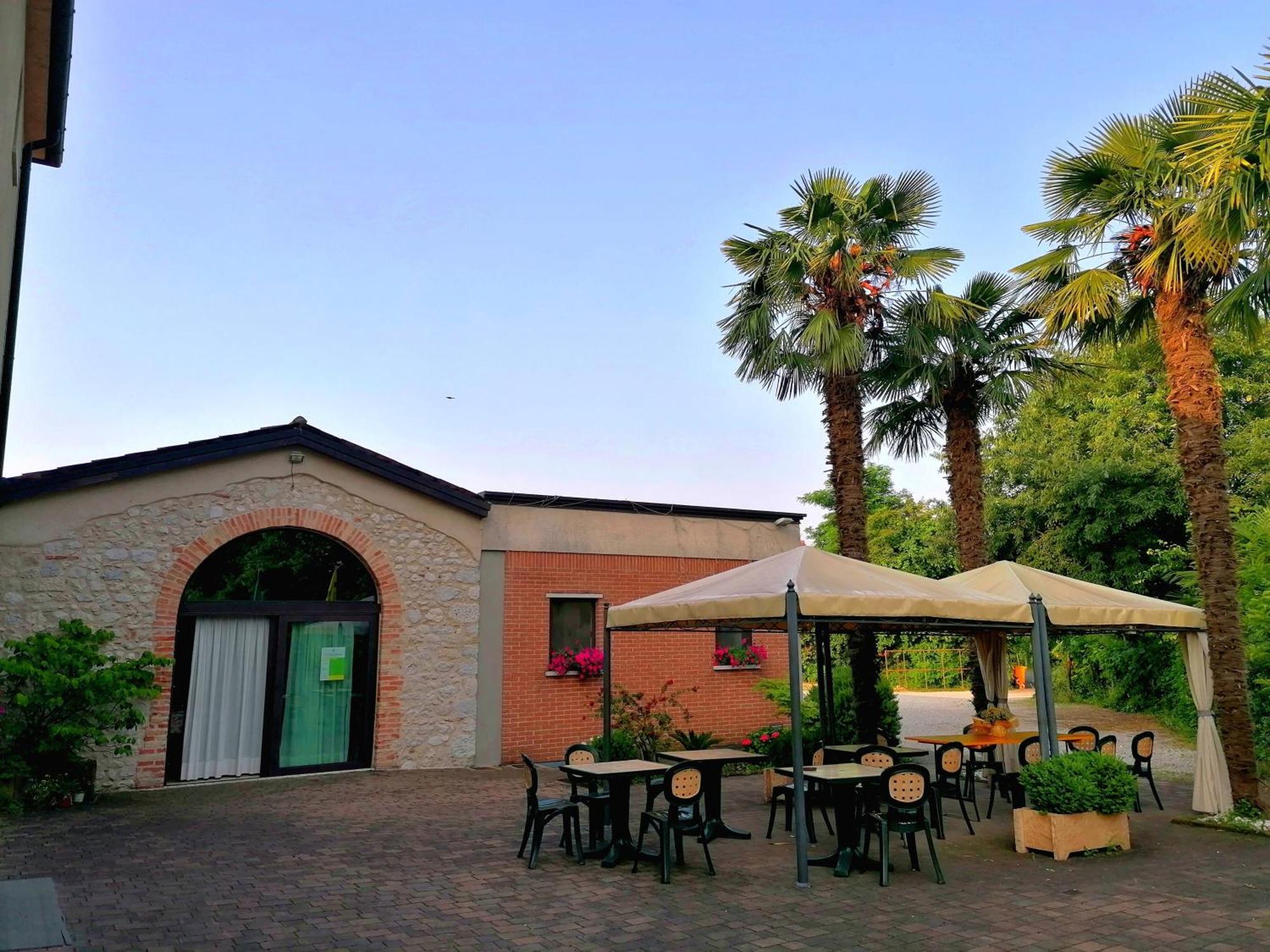 Agriturismo Da Andreina Borso del Grappa Ngoại thất bức ảnh