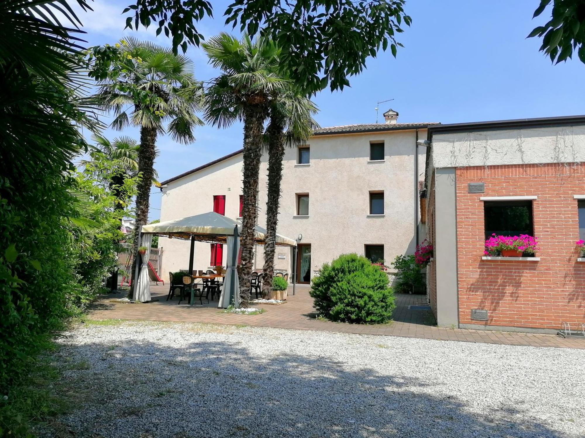 Agriturismo Da Andreina Borso del Grappa Ngoại thất bức ảnh